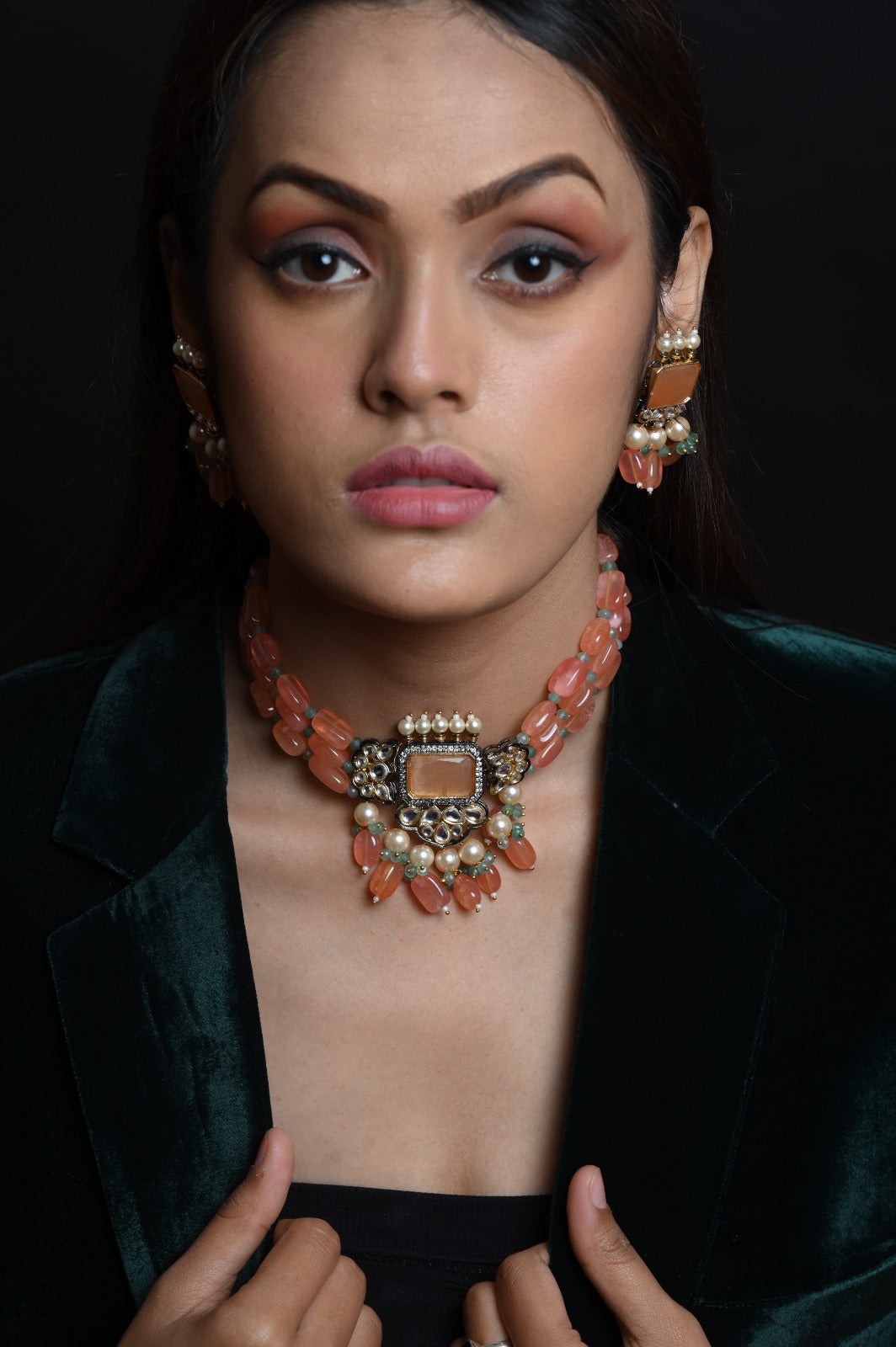Pink Pearls And Stone Choker