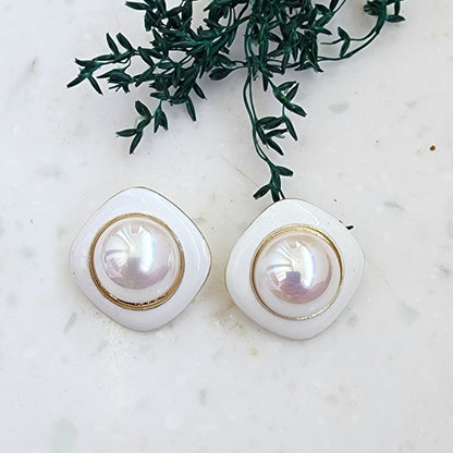 Pearl Square Stud Earring With Acrylic Border